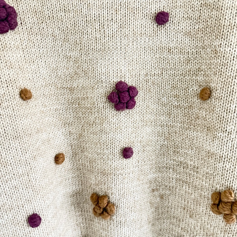 And The Why Tan Embroidered Floral Sweater Size S/M 41954 - Picture 6 of 10